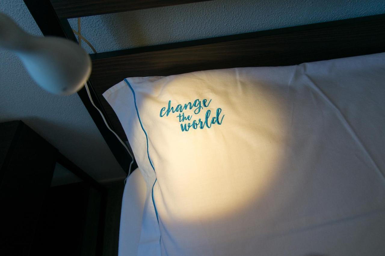 Change The World Hostels - Cascais - Estoril Buitenkant foto